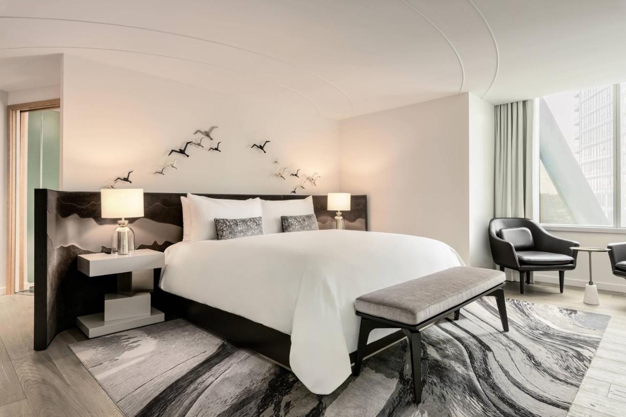 JW Marriott Parq Vancouver photo