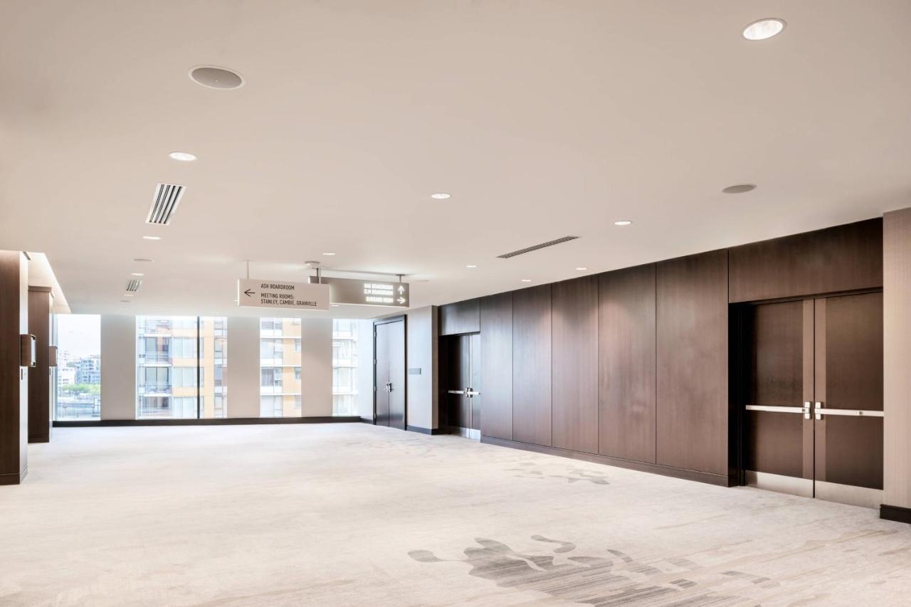 JW Marriott Parq Vancouver photo