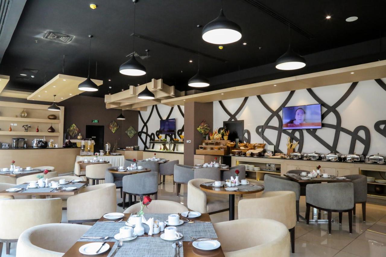 Gulf Suites Hotel Amwaj photo