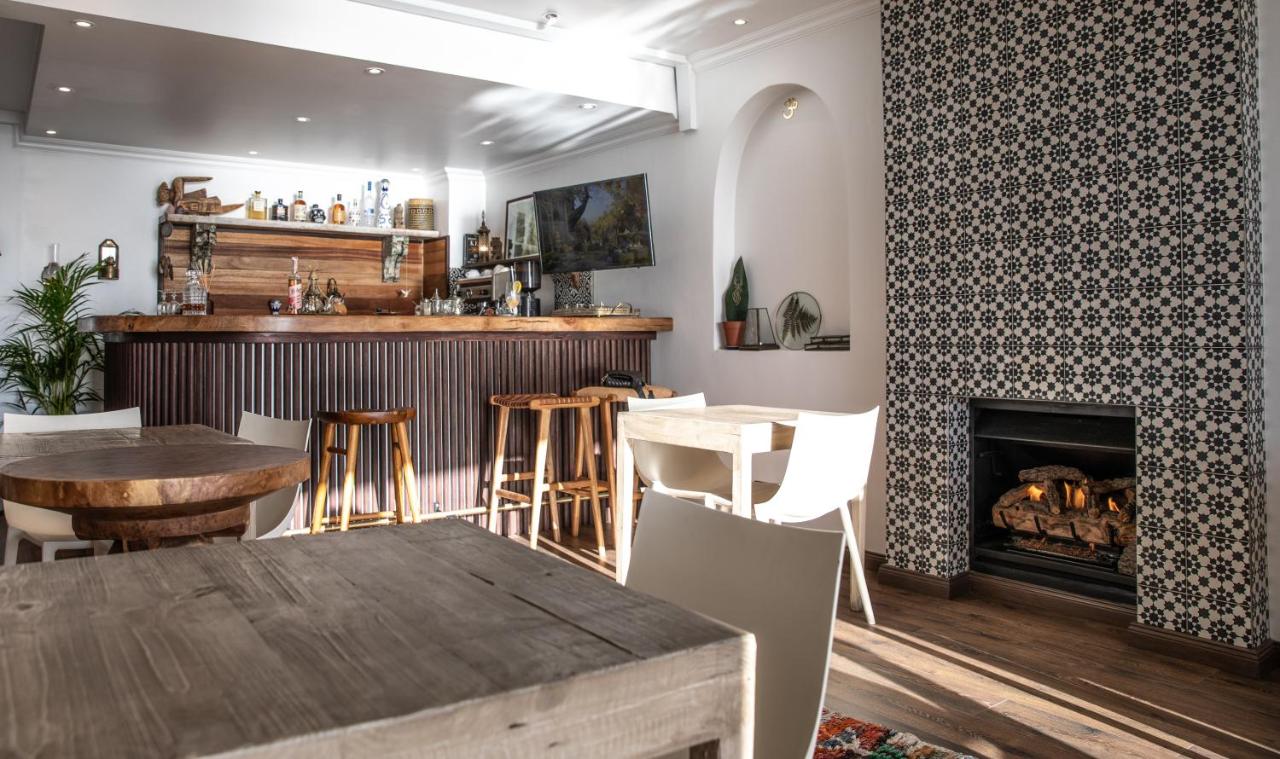 Sea Castle Hotel Camps Bay - 5