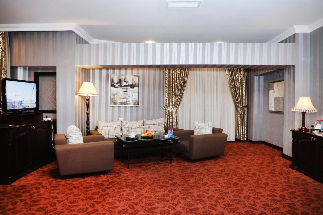 Modern Hotel photo