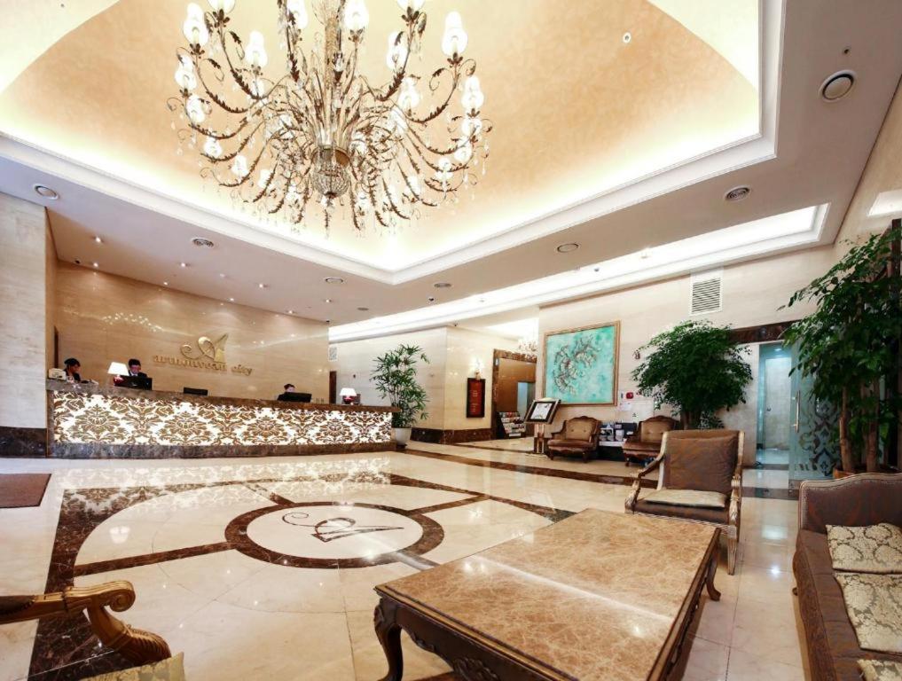 Yeoksam Artnouveau City Hotel and Residence - 5