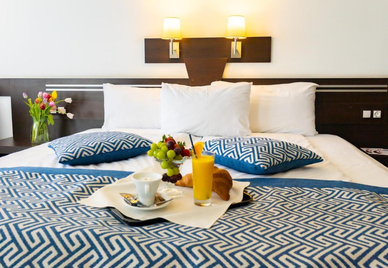 Grami Hotel Sofia photo