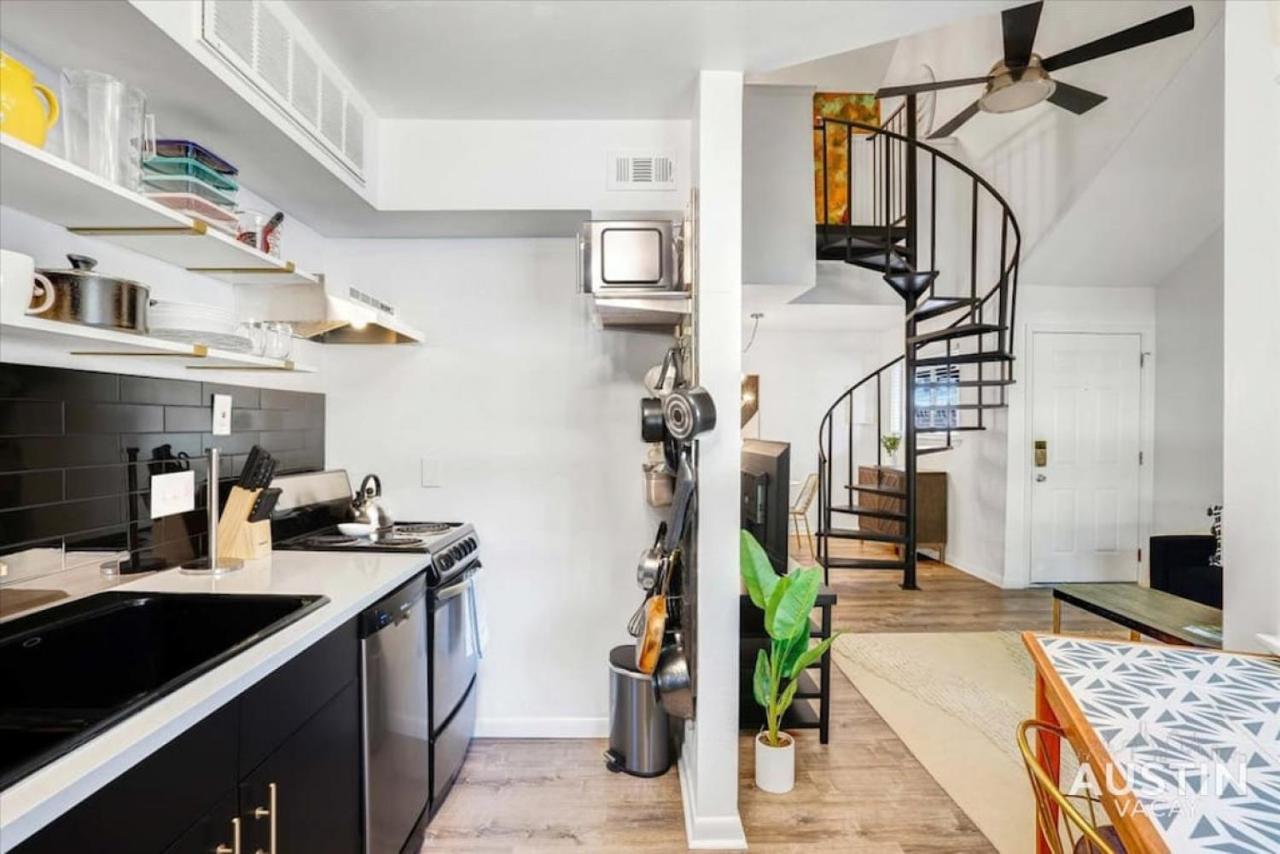 Cool Down On Riverside Free Parking and Shared Pool - 5