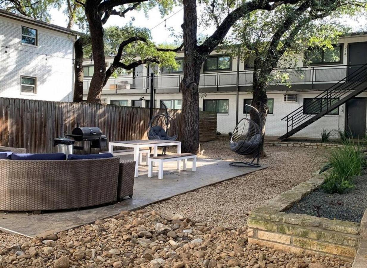 Indulge in Downtown Austin Apt Near Zilker Park - 5