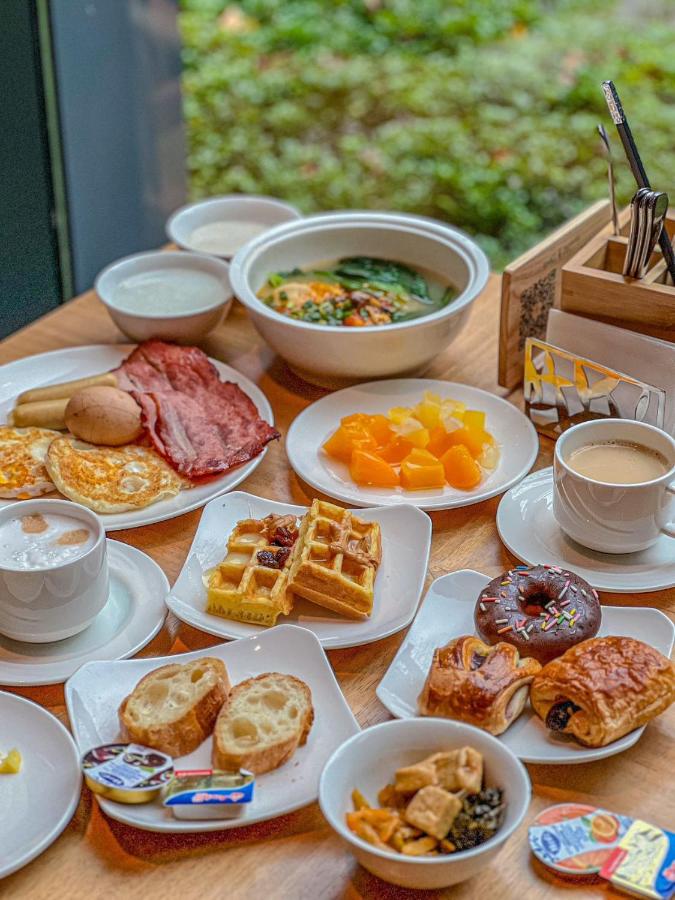 Crowne Plaza Foshan Nanhai, an IHG Hotel photo