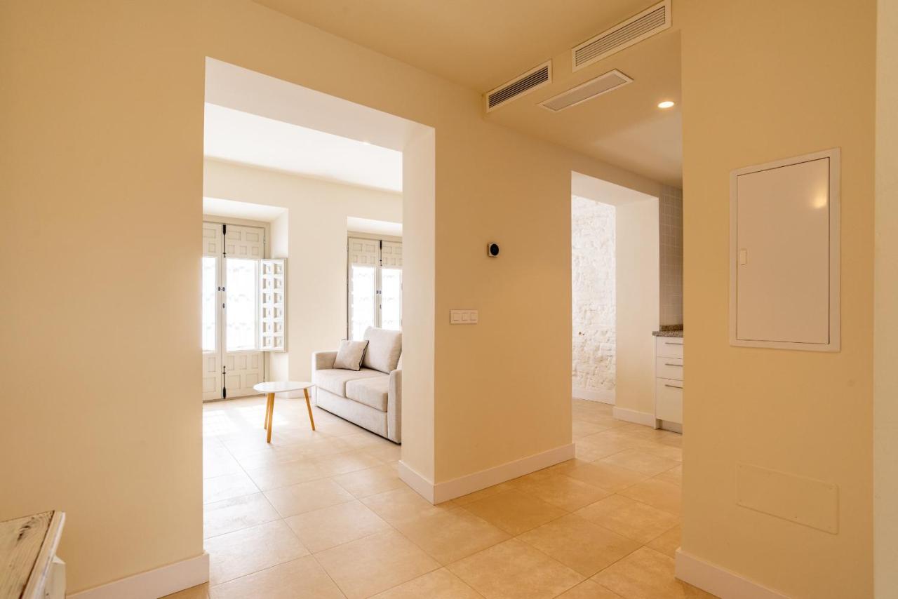 Urbe 10 Carreteria 1 Bedroom Apartment - 3