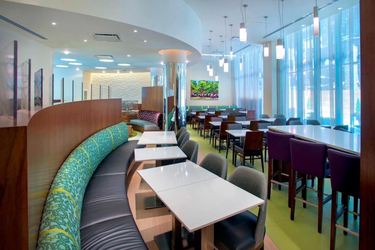 SpringHill Suites by Marriott New York Midtown Manhattan/Fifth Avenue - 4