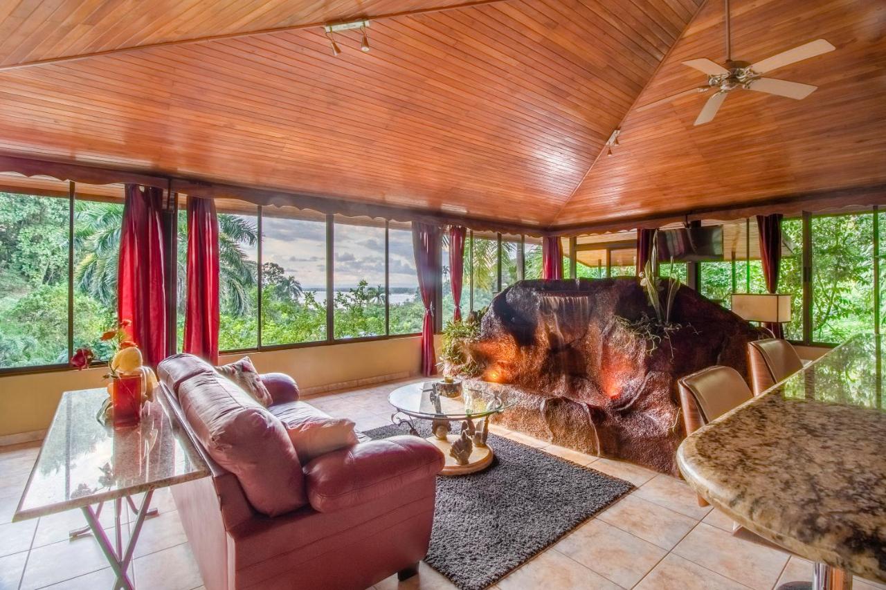 Boutique Hotel Las Cascadas photo