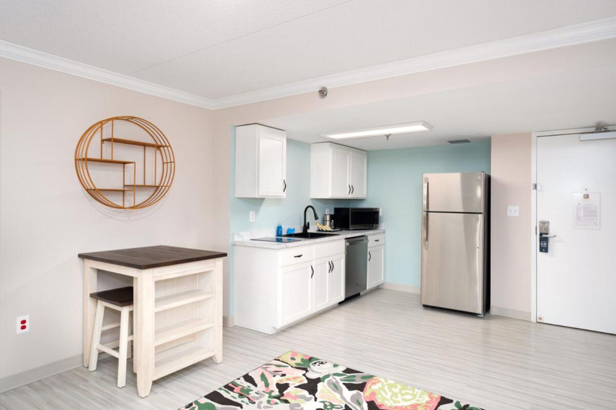 Bella Vista Hotel & Suites — photo 4