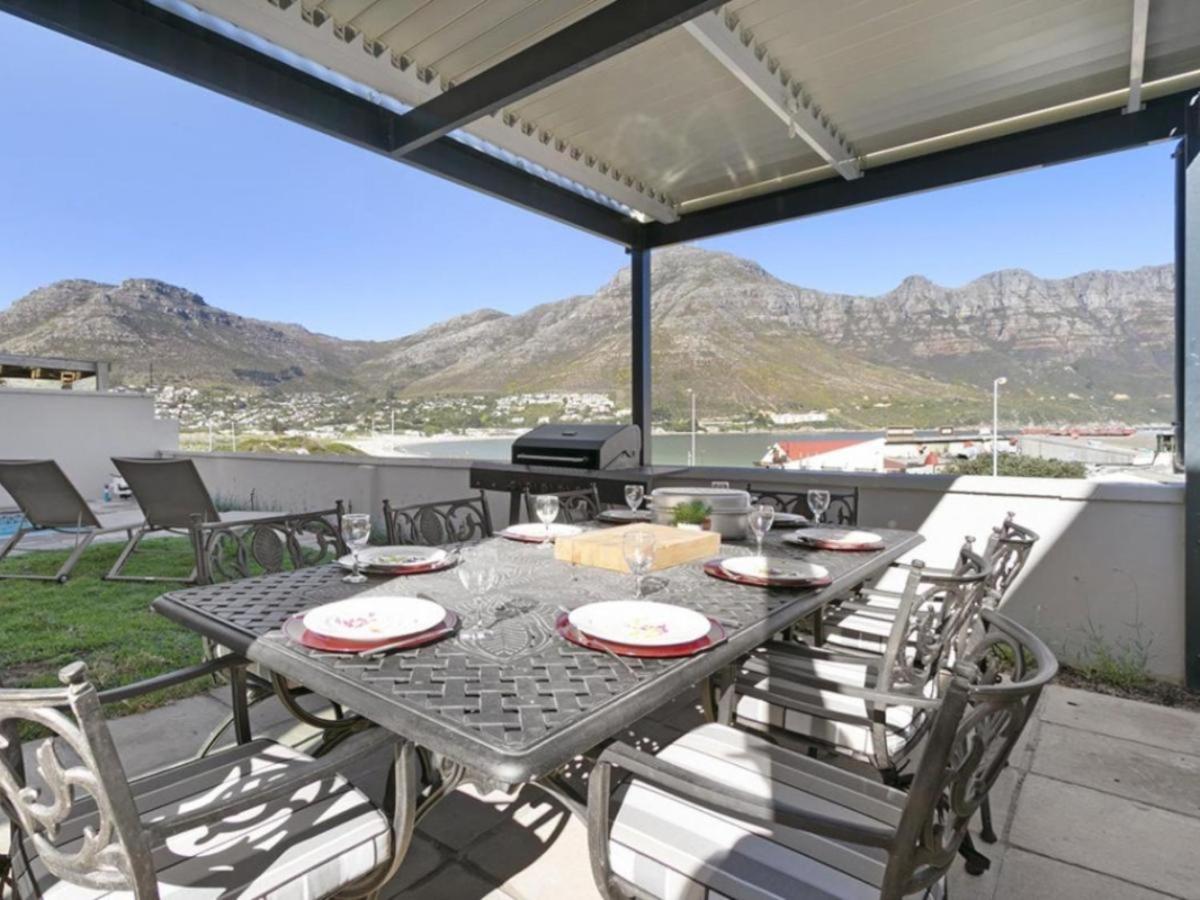 Villa de la Mer Hout Bay Beachfront - 2