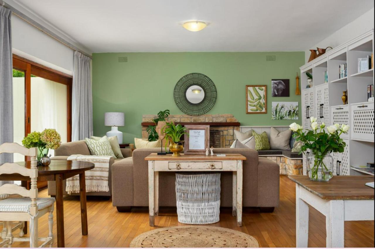 Valley Heights Guest House and B & B - 3