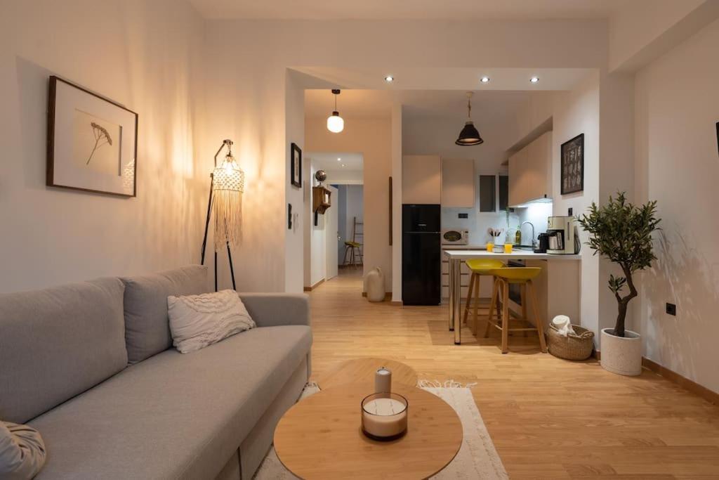 The Heart Of Athens - 4