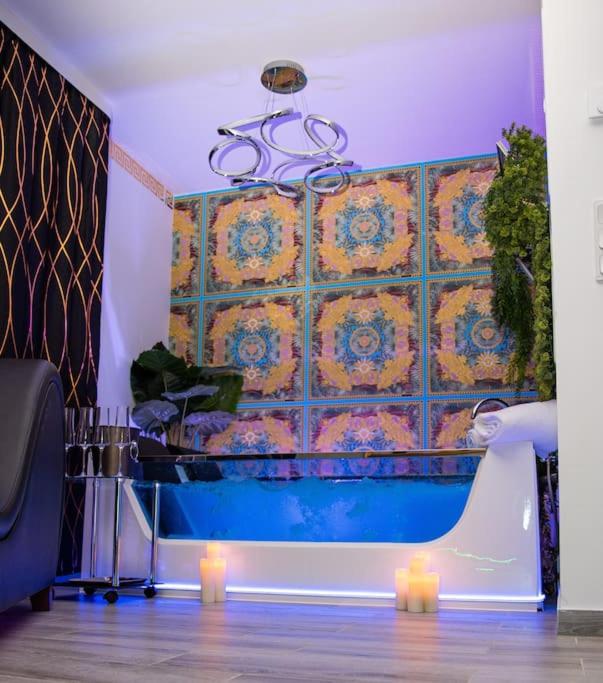 luxury Love Room Spa Whirlpool Jacuzzi