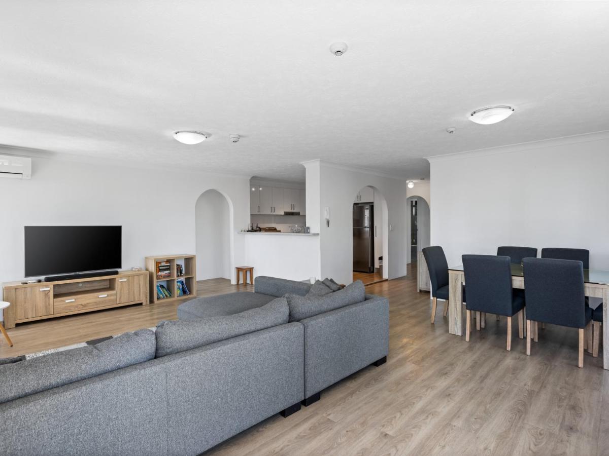 Genesis Apartments photo