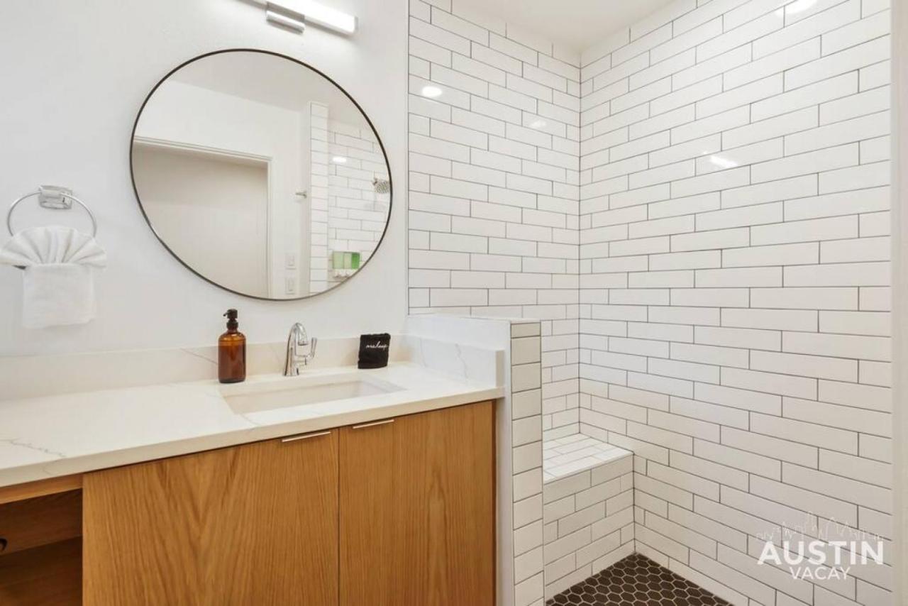 Trendy Remodeled Home by SoCo w Nice Outdoor Space - 5