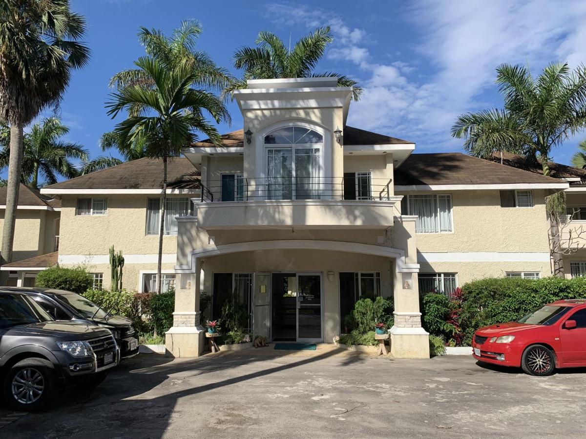 Family Comfort in Jamaica - Enjoy 7 miles of White Sand Beach! villa - 3