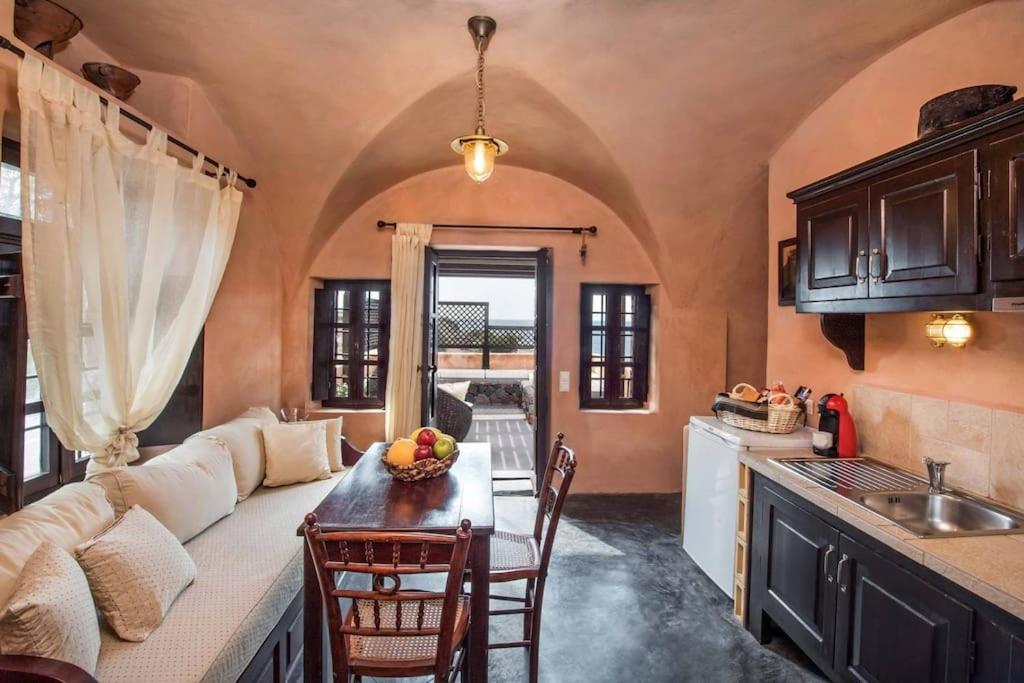 Ramni House: Private Villa with pool by the Sea - 5