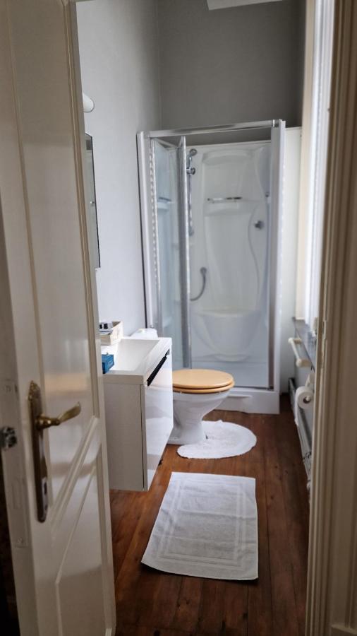 B&B Fine Fleur photo