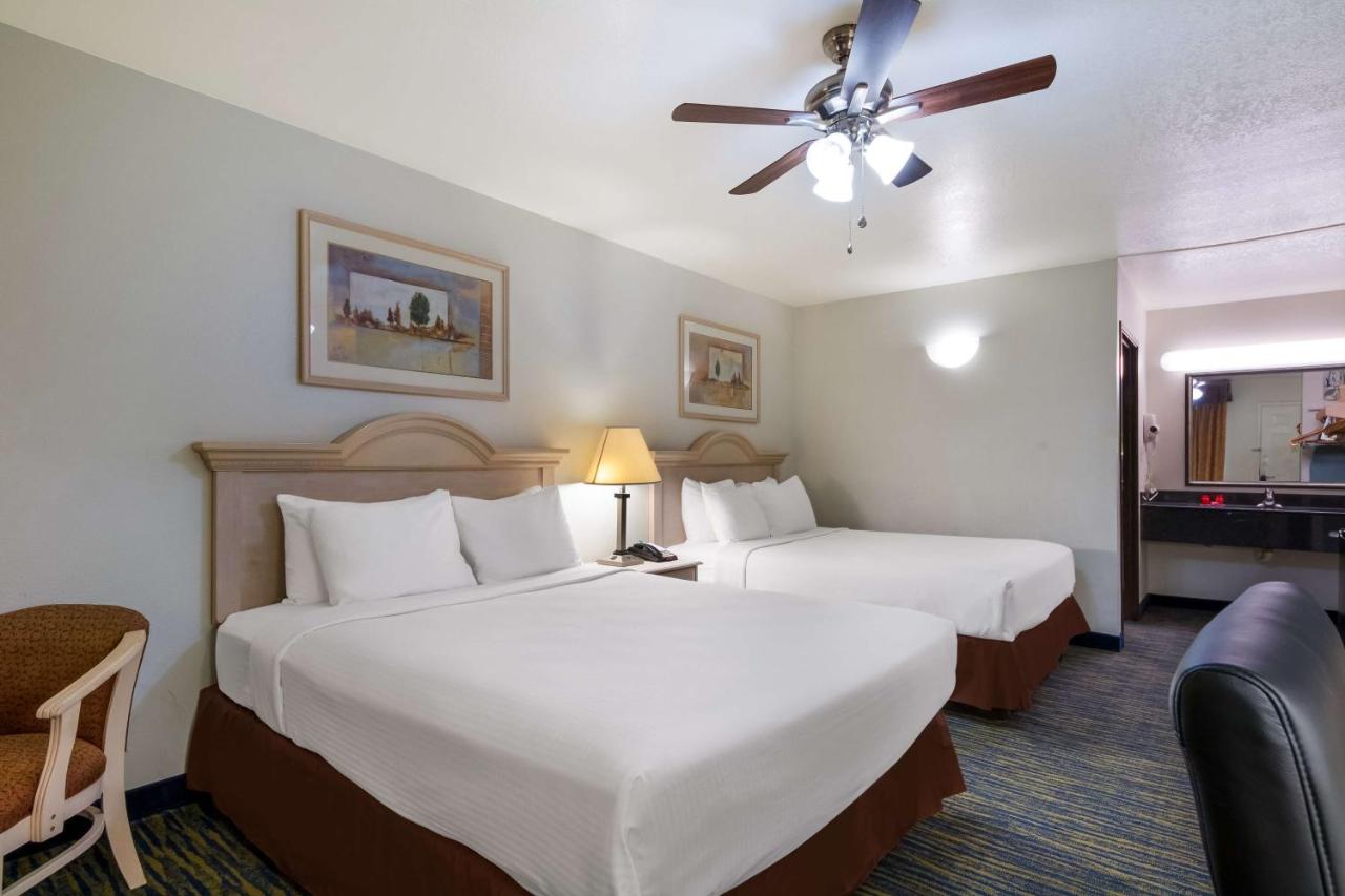 Cabrera Hotel — photo 21