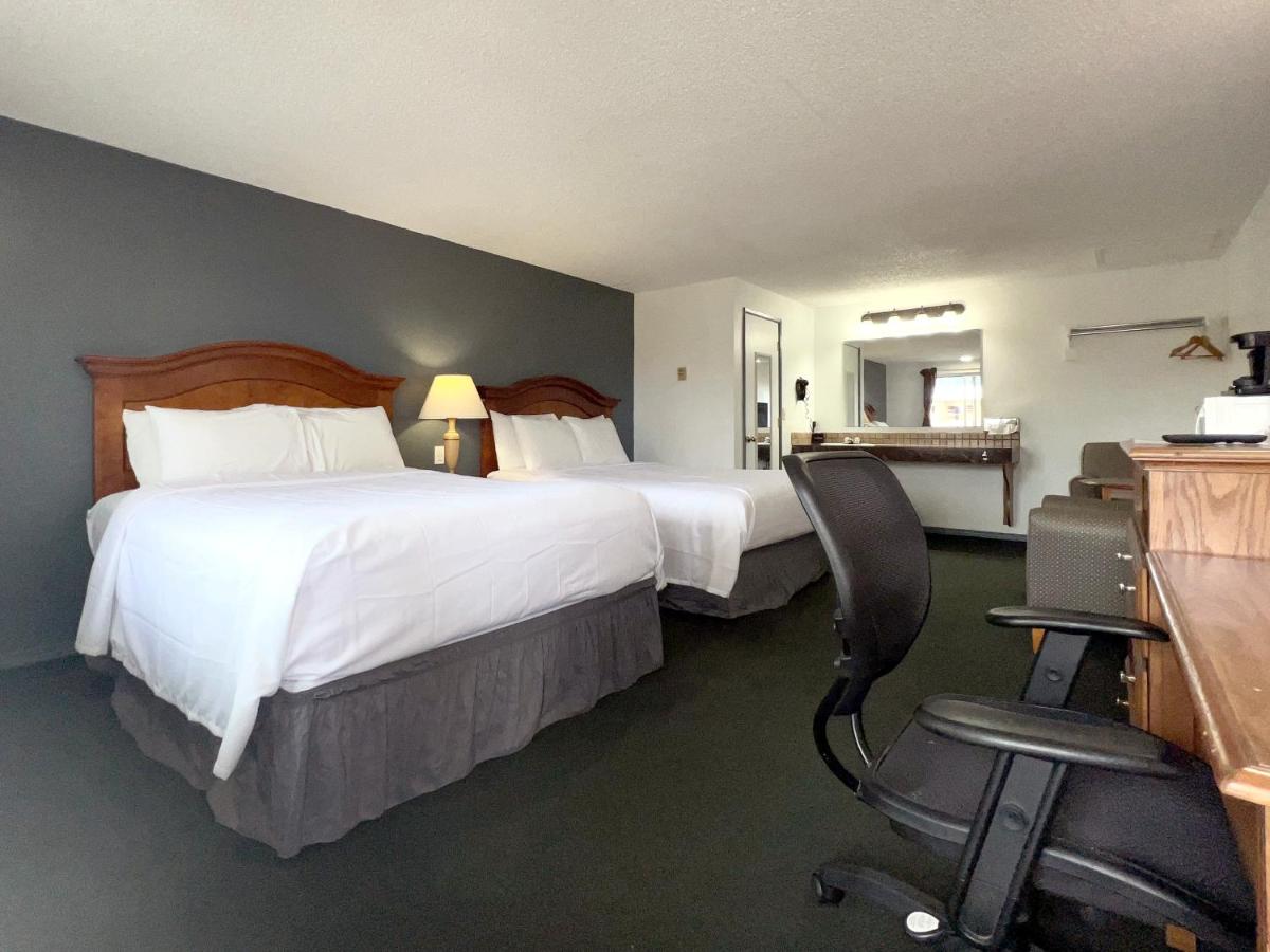 Economy Inn — photo 9