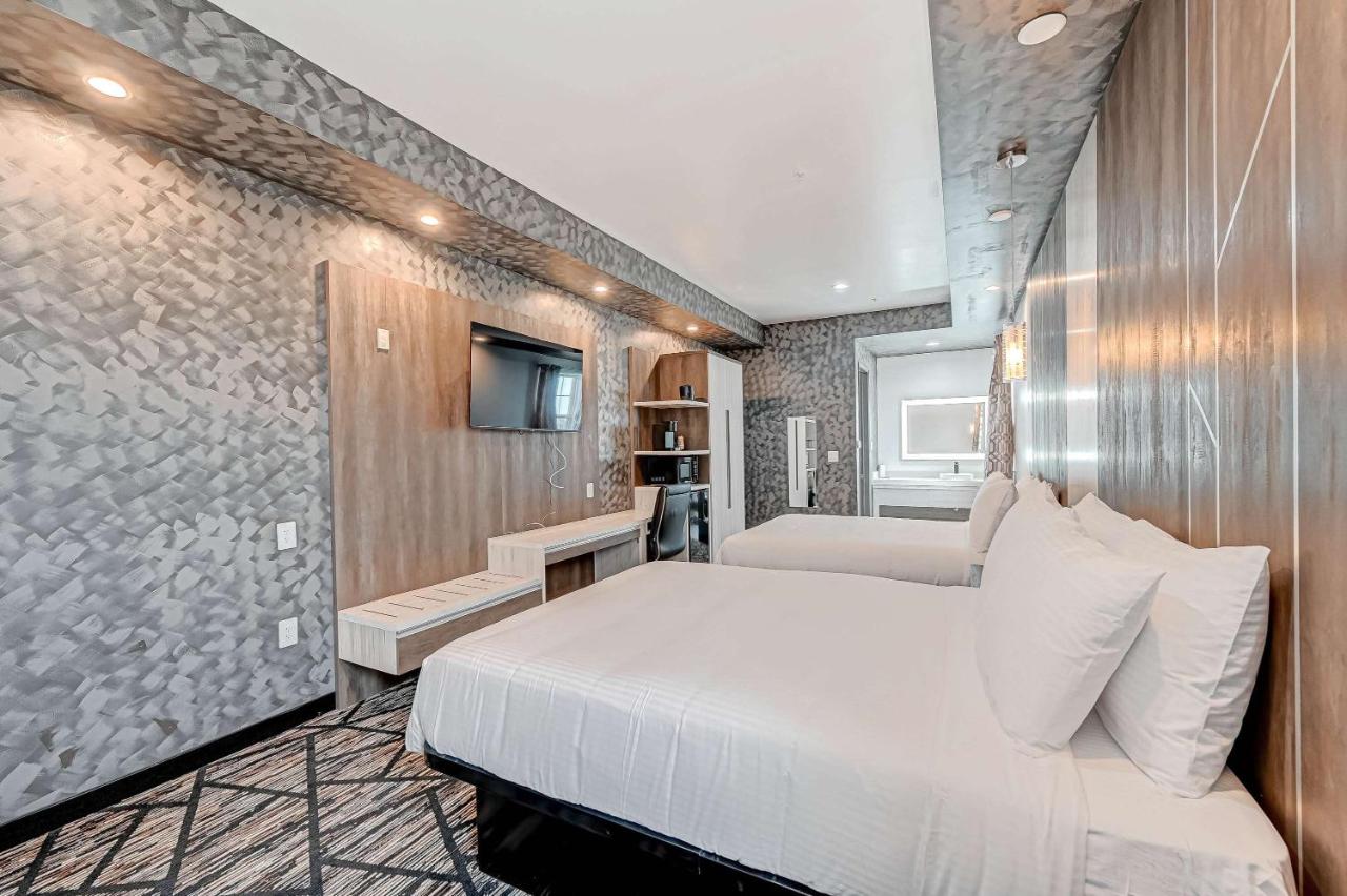 Comfeeni Inn and Suites — photo 10