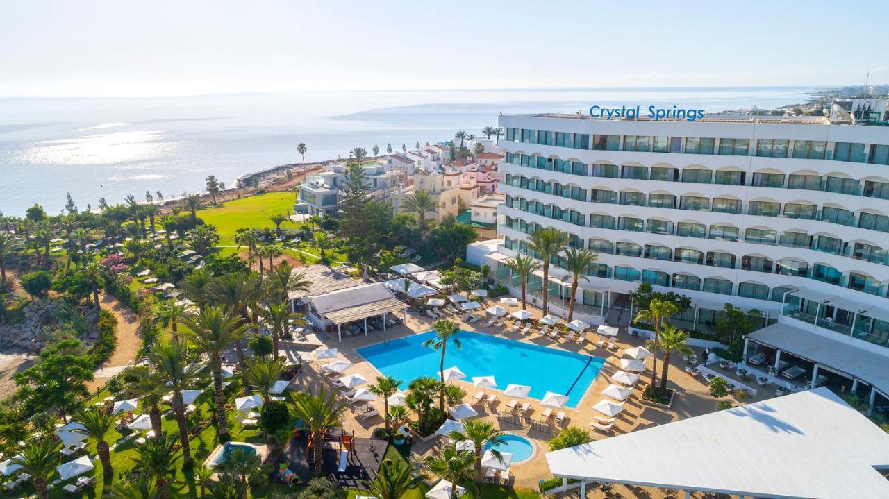 Crystal Springs Beach Hotel photo