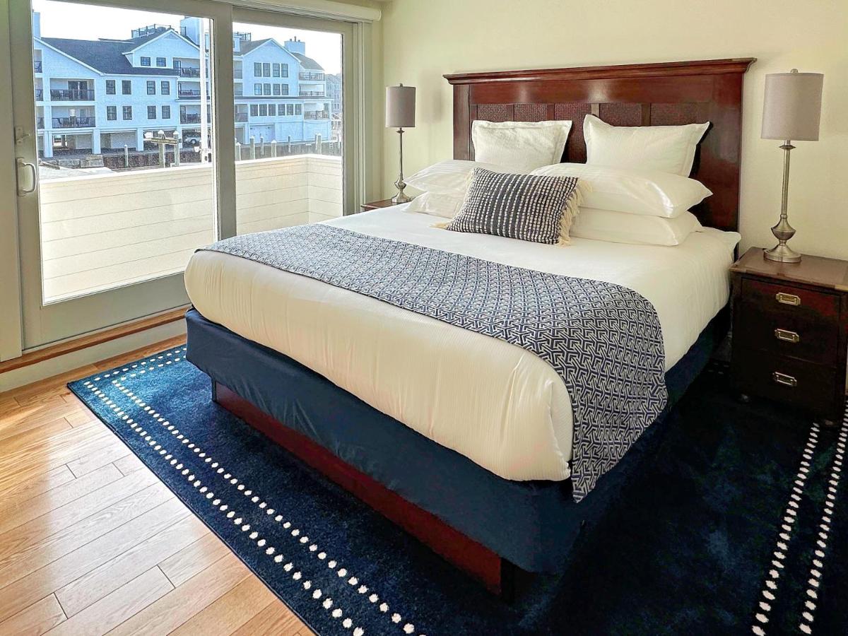 Harborside Inn — photo 9