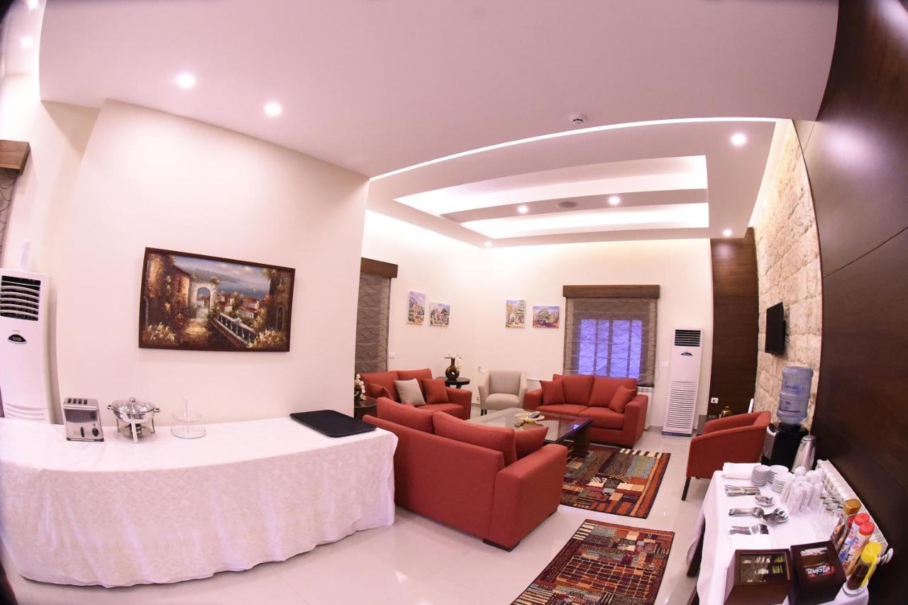 Hotel Miziara photo