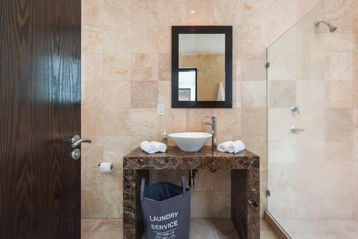 Condesa Residence Amsterdam 201 Cozy 1 Bed 1Bath on Amsterdam Av - 3