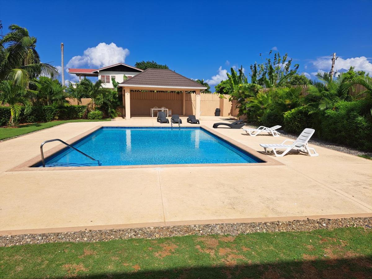 palmview estate townhouse