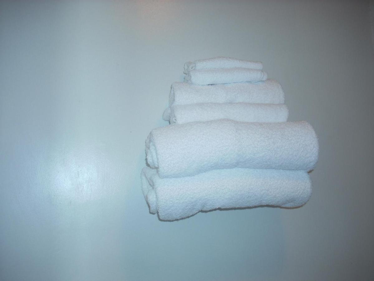 Econo Inn — photo 18
