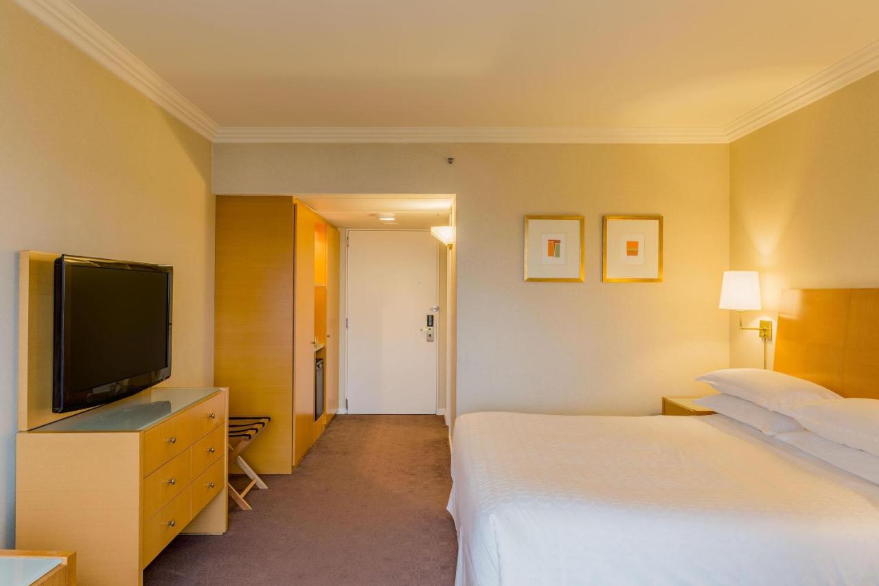 Sheraton Buenos Aires Hotel & Convention Center photo