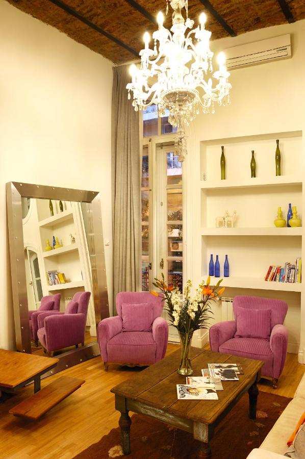 Poetry Building Recoleta - 2