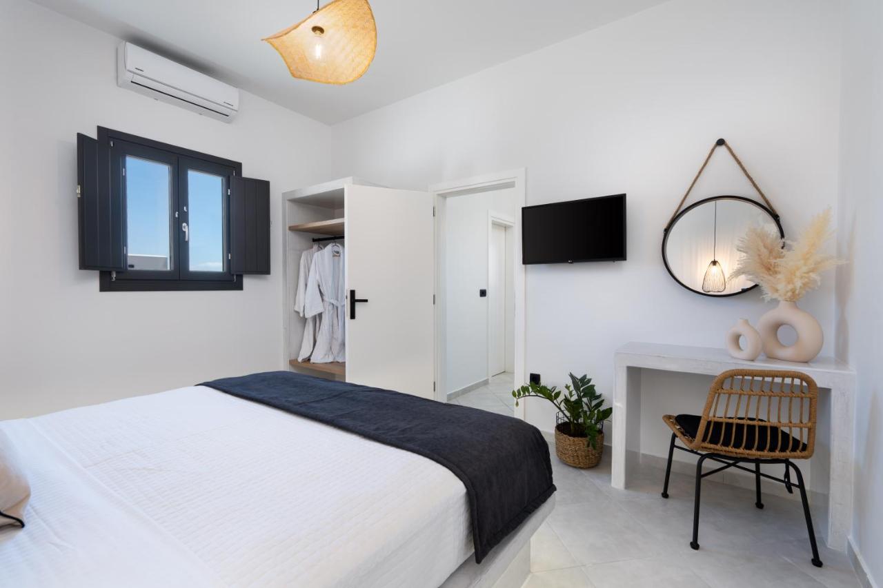 Almira Luxury Suites - 3