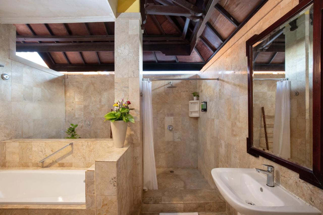 Royal Hotel and Villa Bali - 3