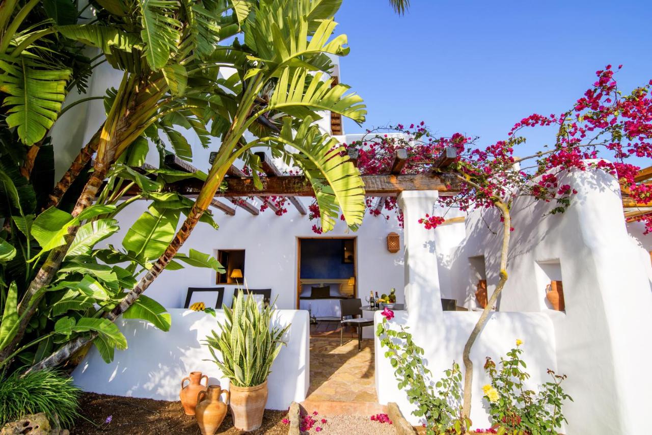 Hotel Rural & Spa Can Curreu, Sant Carles de Peralta ...