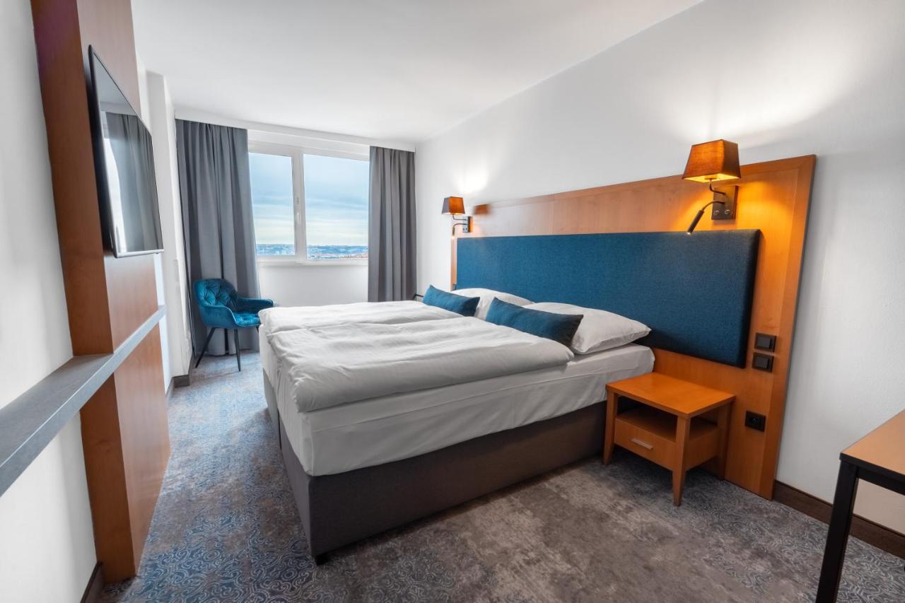 OREA Hotel Pyramida Praha photo