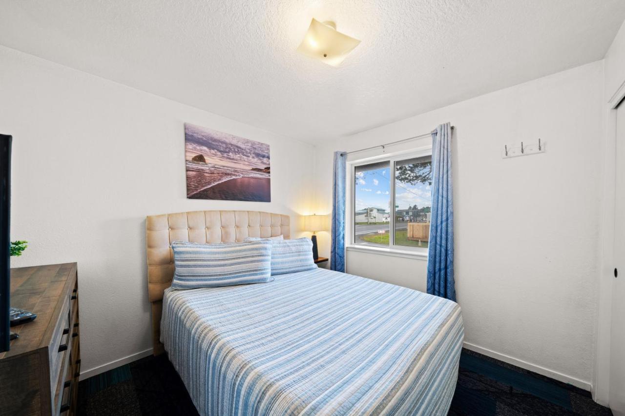 Surf & Sand Inn — photo 19