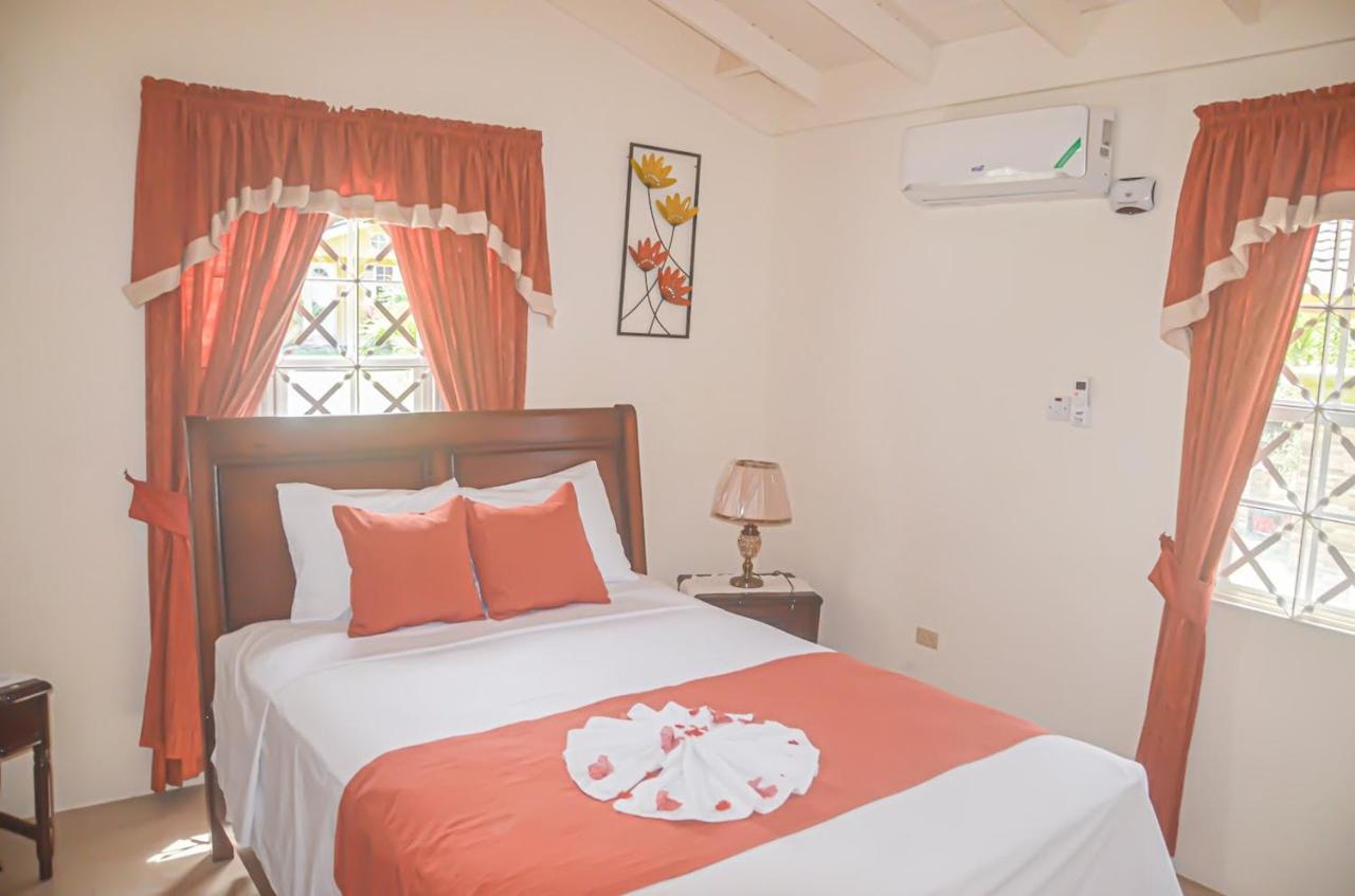 Happy Holidays at Drax Hall Country Club - 2