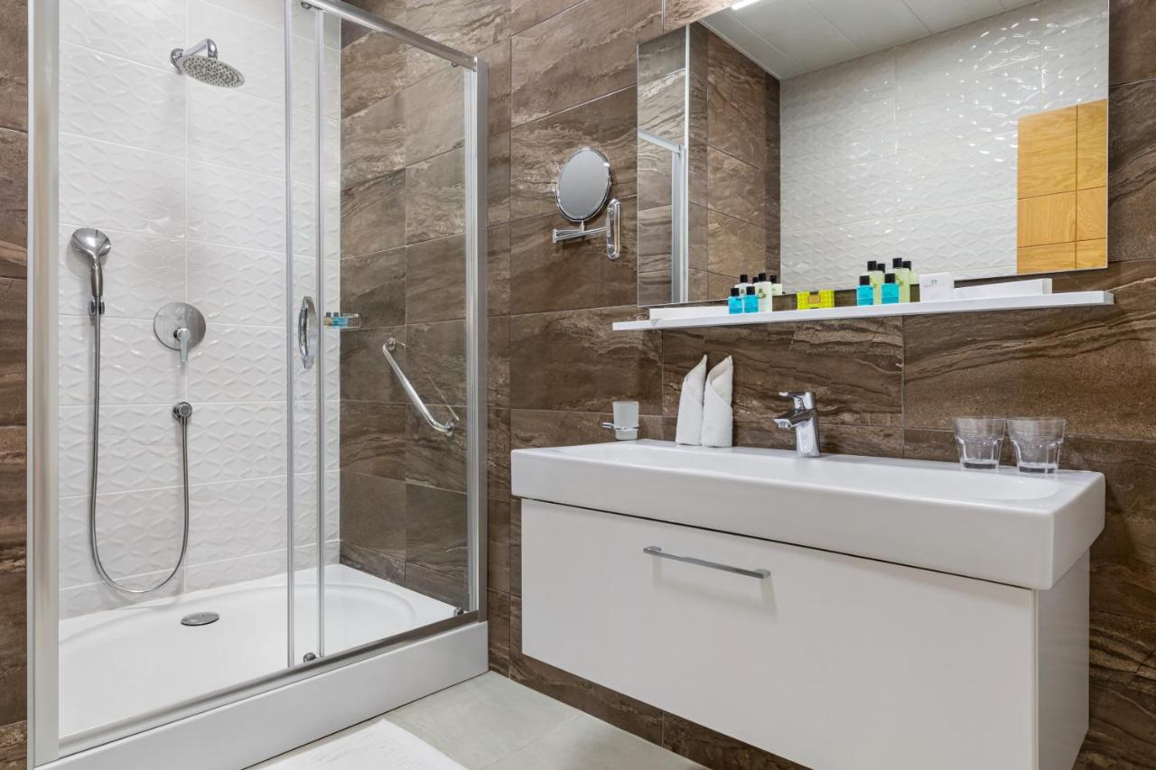 Wyndham Baku photo