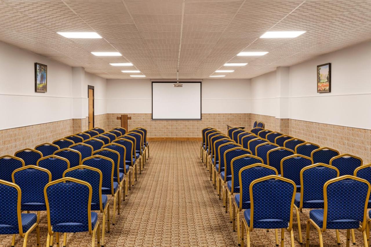 Wyndham Baku photo