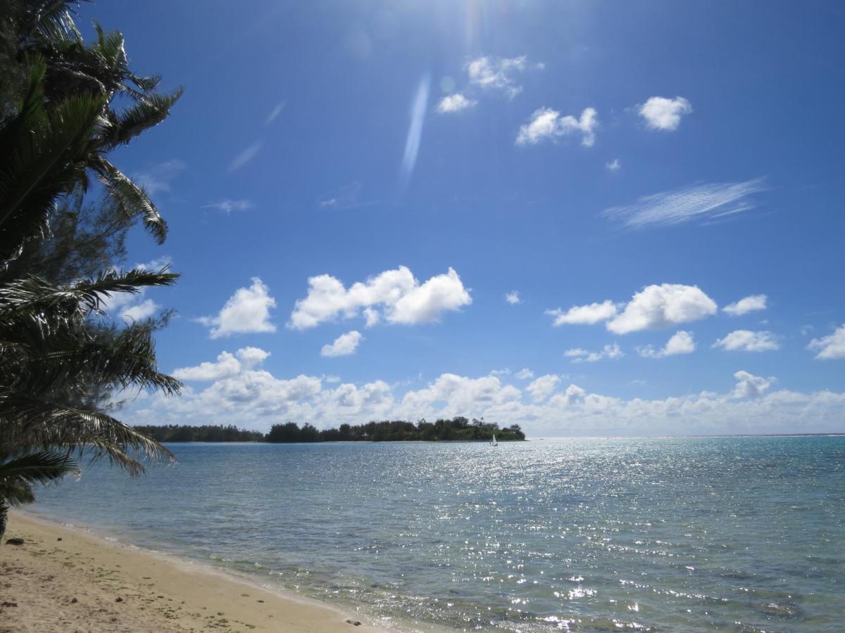 Muri Beach Resort photo