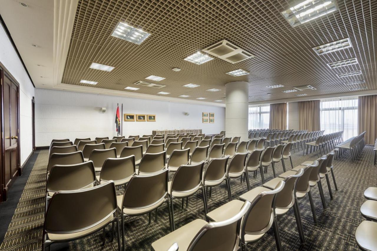 Hotel Alvalade photo