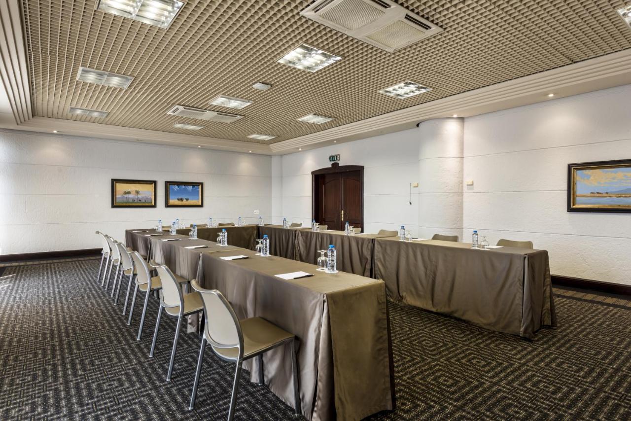 Hotel Alvalade photo