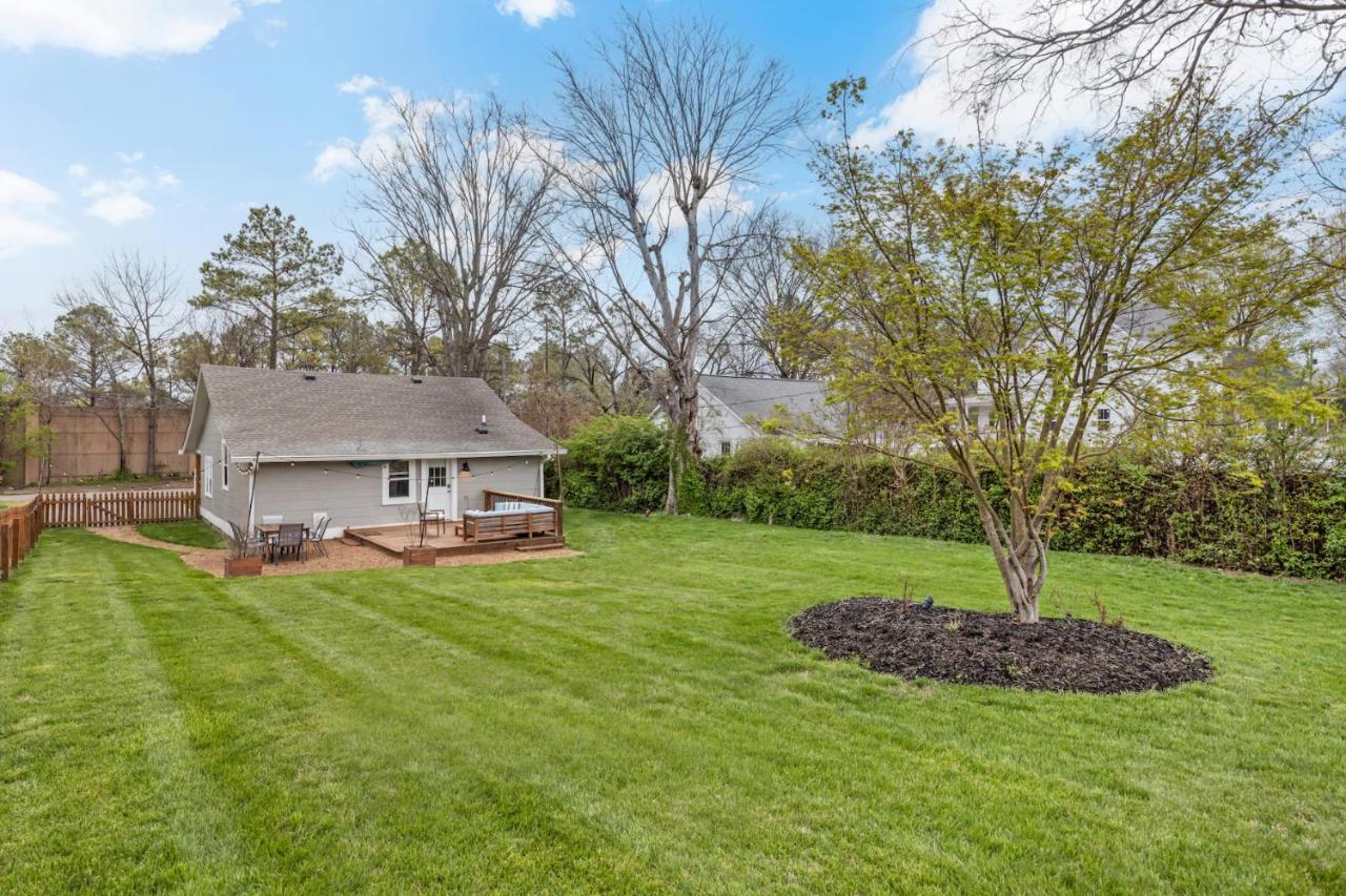 Space Cowboy - Huge yard, Firepit, close2downtown - 4