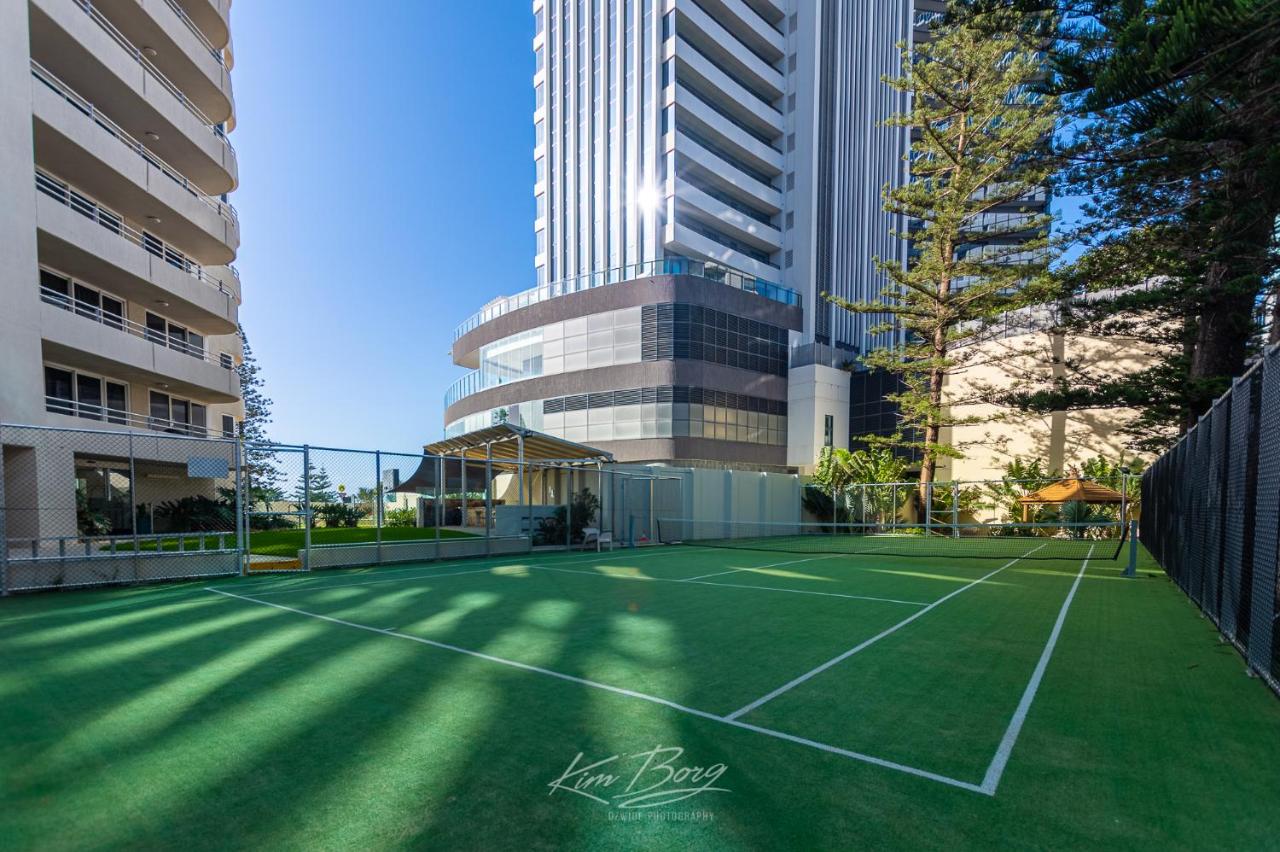 Zenith Ocean Front Apartments photo