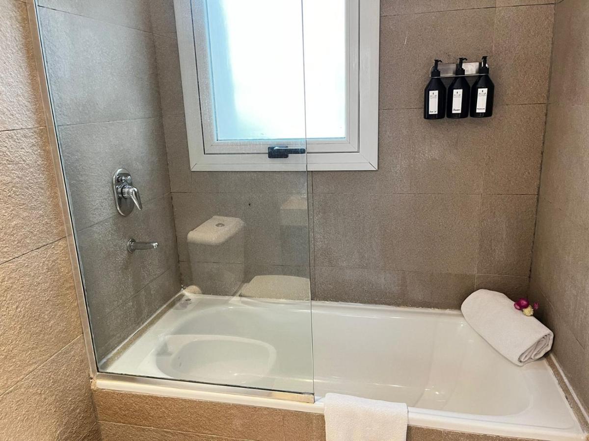 Awwa Suites & Spa photo