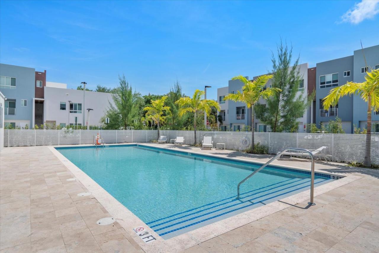 Lofts of Aventura — photo 14