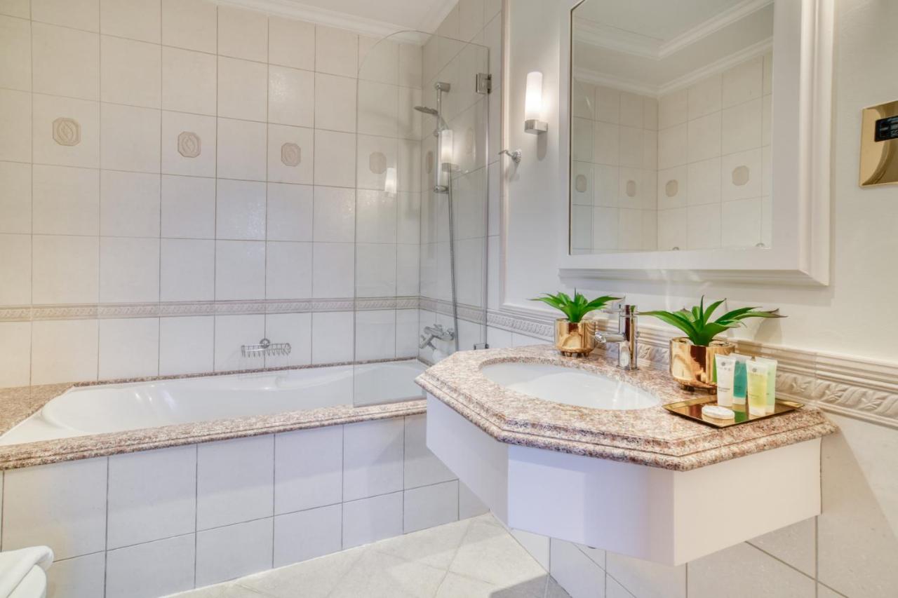 Frond E Villa, Palm Jumeirah - Mint Stay - 3